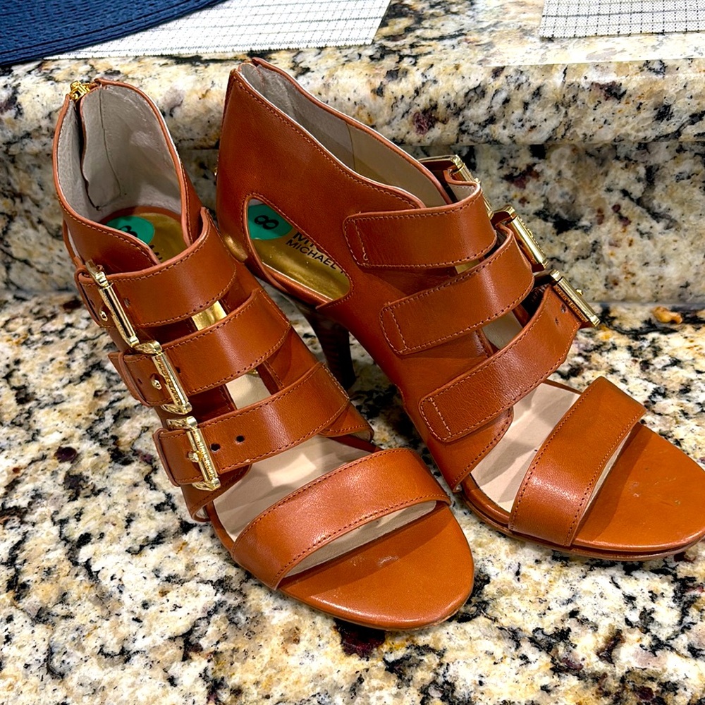 Sophisticated Brown Leather Heels with Ankle Strap